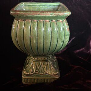 Rubens Japan green urn